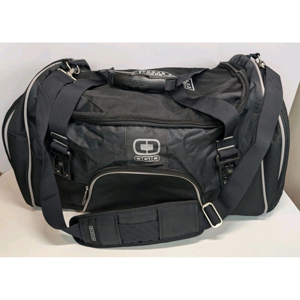 OGIO Rage Duffel Bag Texas Aggie Corps of Cadets Embroidered Black 24" EUC